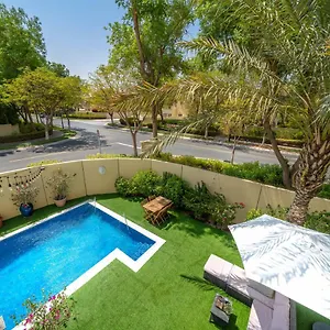  Villa Alh Vacay - Springs 8 The Greens United Arab Emirates