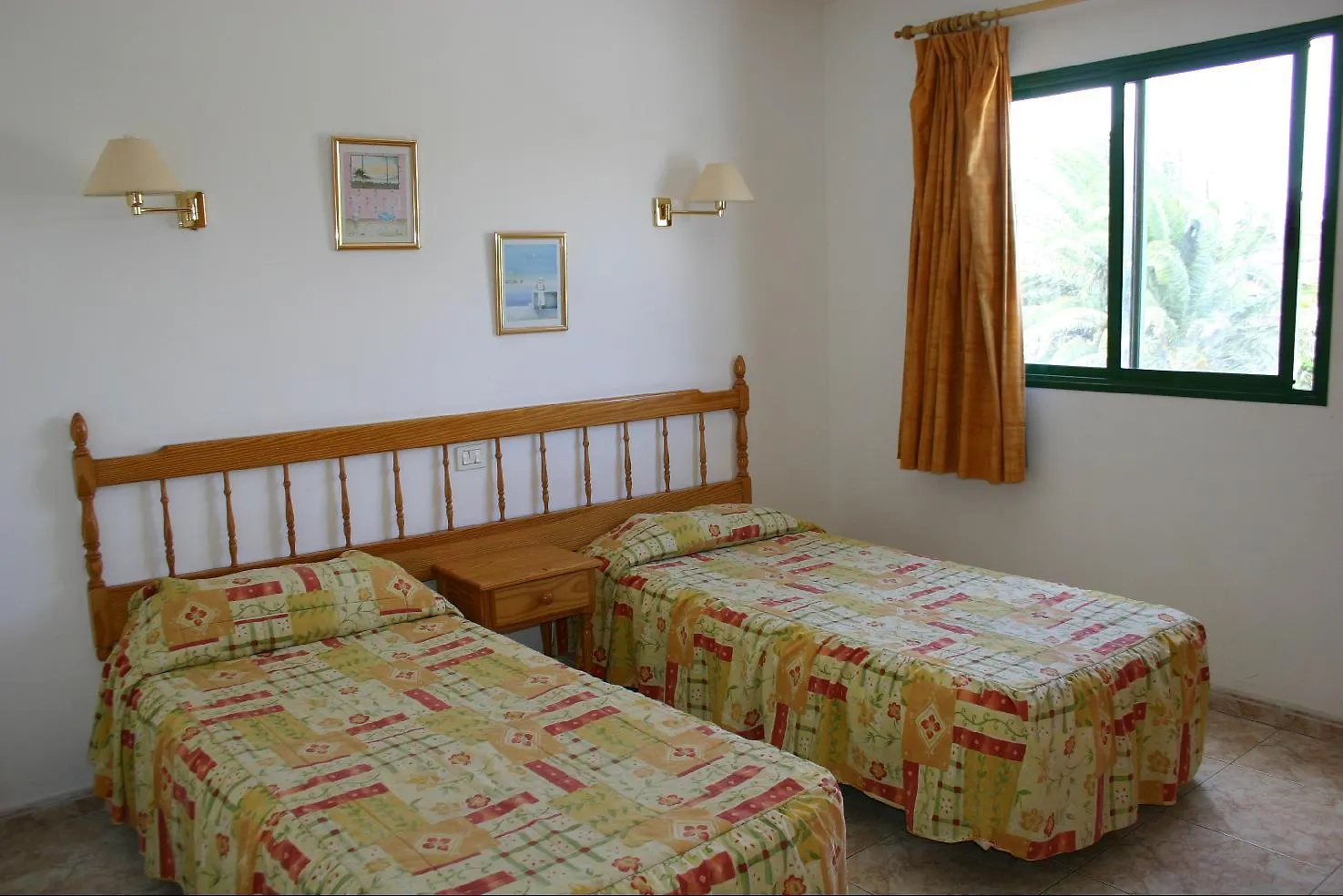 Apartamentos Tisalaya Puerto del Carmen  Apartment Puerto del Carmen (Lanzarote)